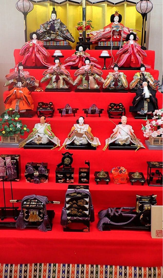 【新品未使用】雛人形　京九番親王　7段15人毛氈飾り