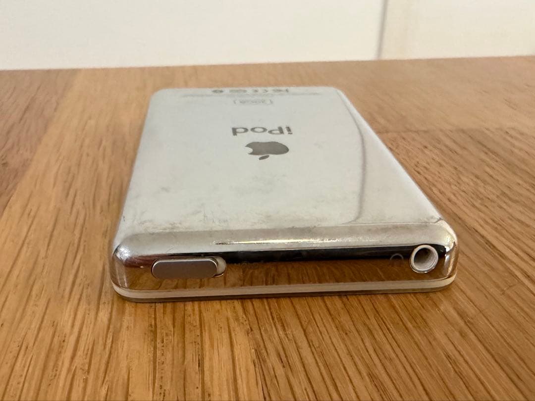 【即日発送】iPod Classic 30GB 第5.5世代　MA444J