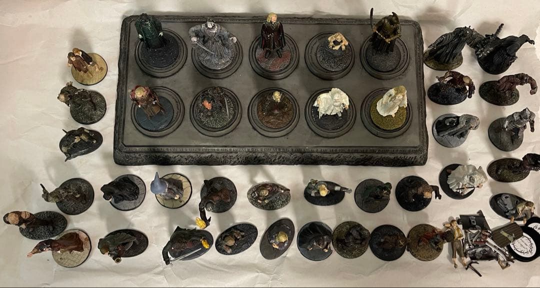 ロードオブザリング　メタル　ミニフィギュア 【重さ5kg】