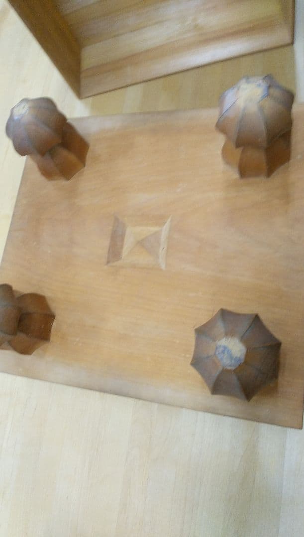 （国産）本榧碁盤 五寸 碁石・脚・ケース付