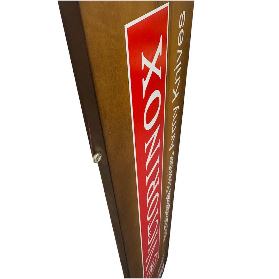 看板 木製Victorinox スイスアーミーナイフ 木製サイン 吊り下げ