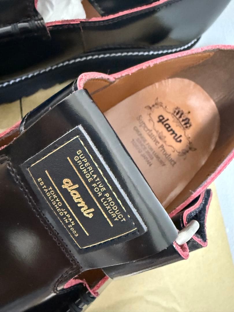 glamb モカシン ブラック/レッド