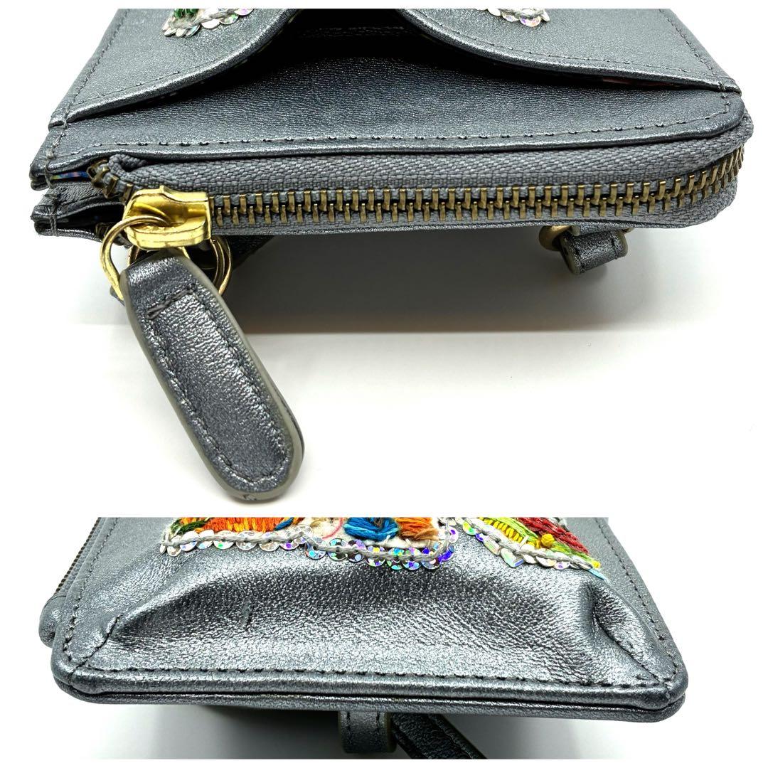 タマオワールド スマホショルダーバッグ 刺繍 レザー 羊革 ねこ シルバー