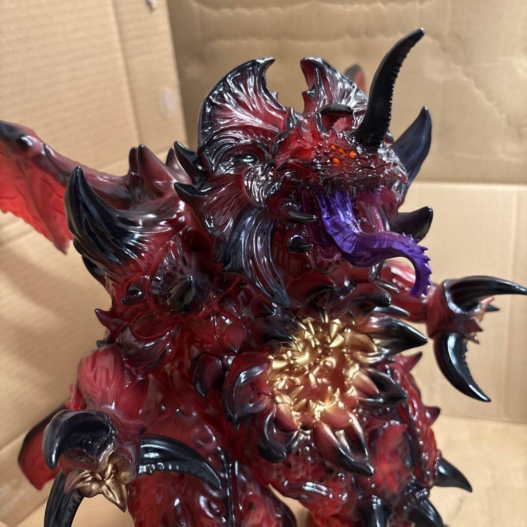 ソフビ　赤目天使　Destrolah #3