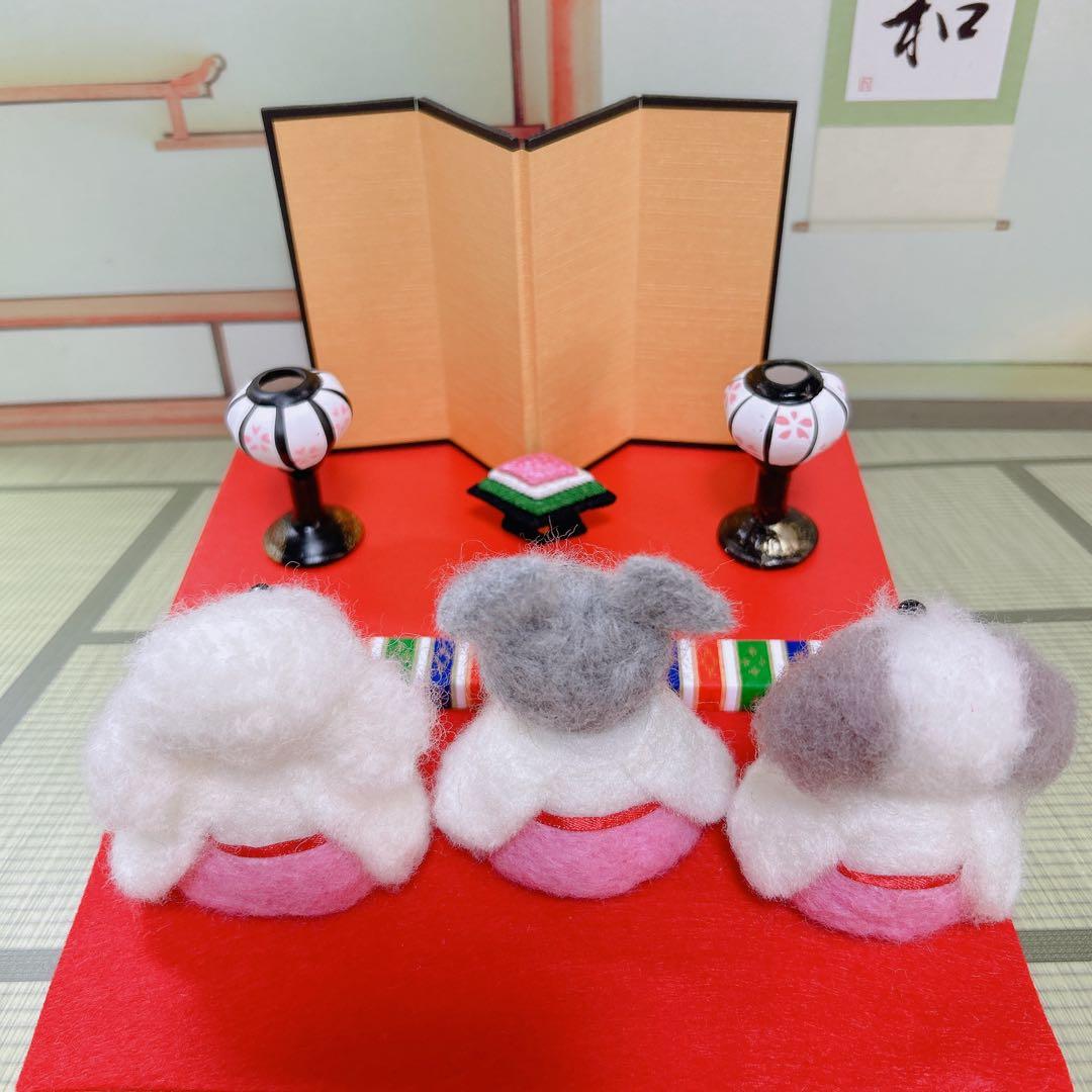ワンちゃんのお雛様飾り