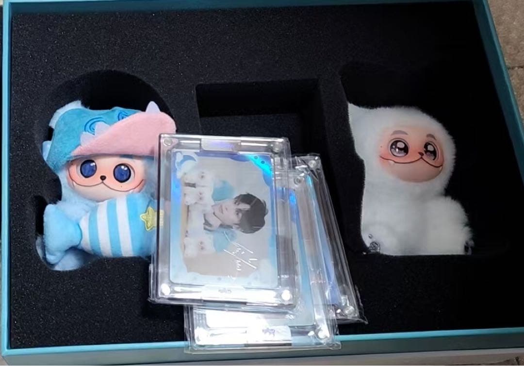 梓渝　逆愛 GISMOW×ZHIYUの数量限定コラボグッズ