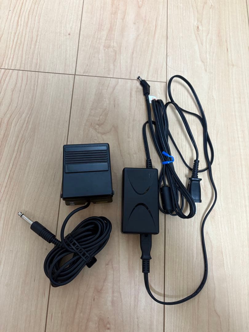 Roland FA-06 ローランド　シンセサイザー　キーボード　ケース付き