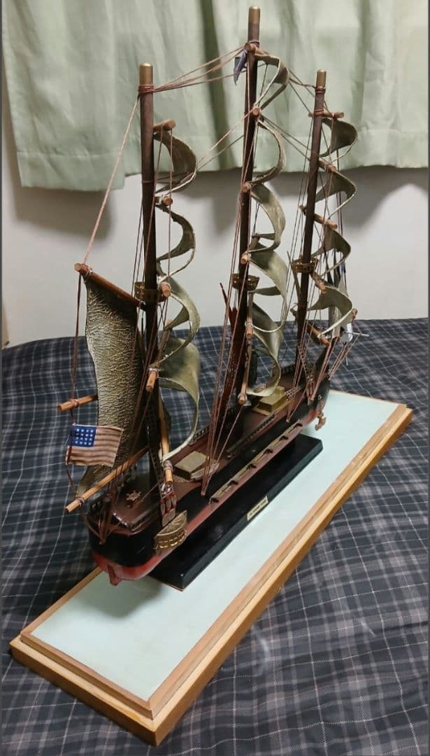THE BONHOMME RICHARD 帆船 模型 ガラスケース付き
