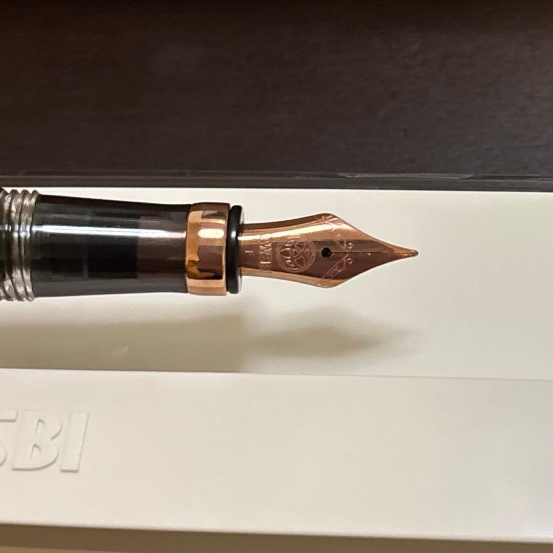 twsbi ダイヤモンド580　スモークローズゴールド 細字 F 万年筆
