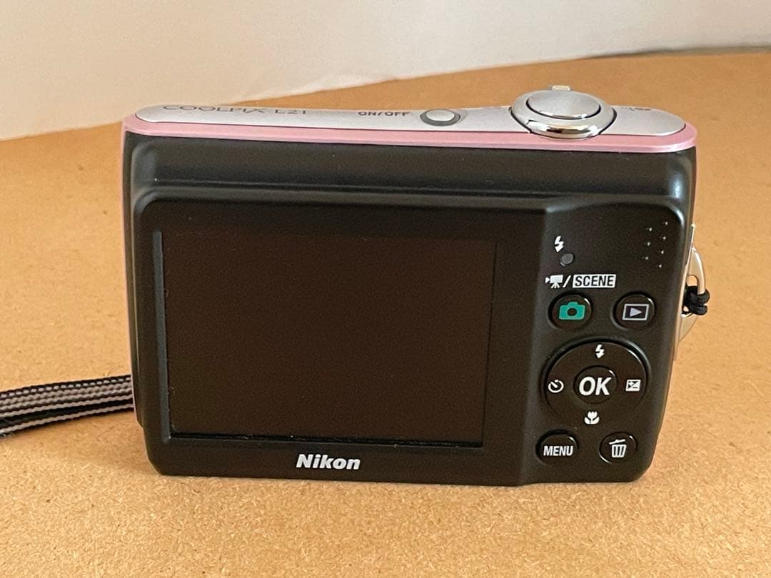 Nikon COOLPIX L21 ピンク