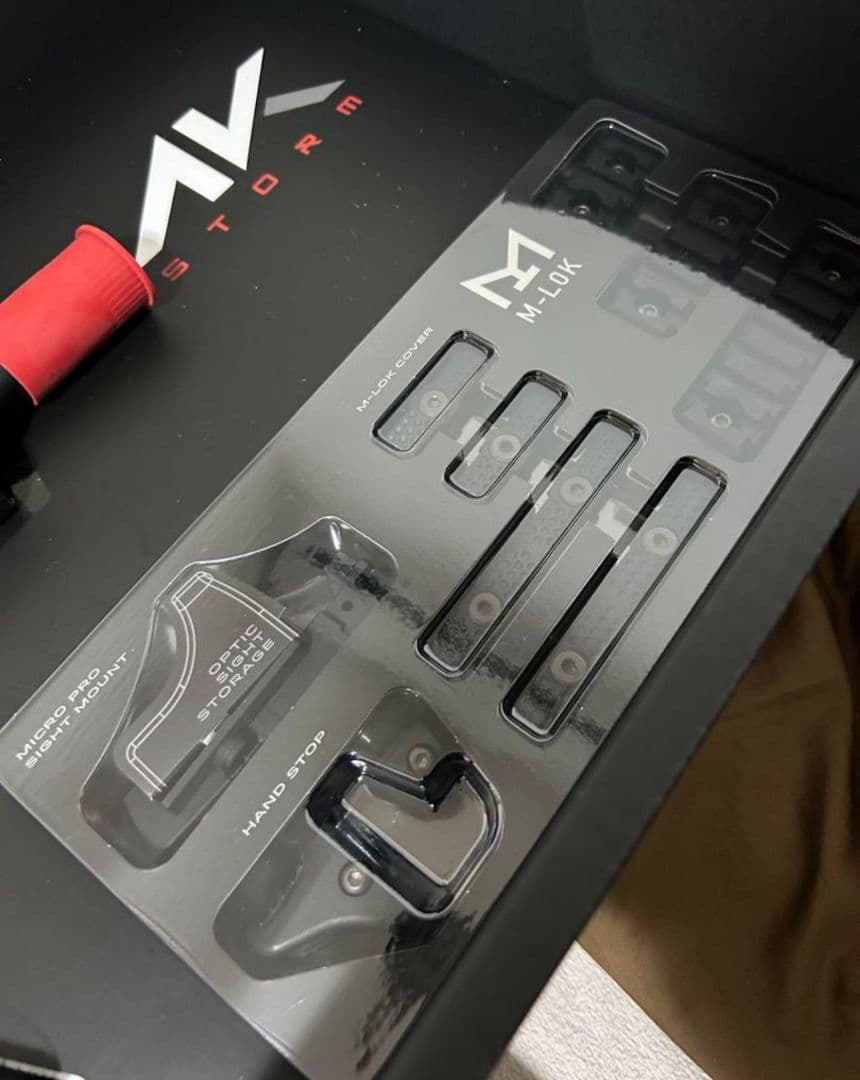 東京マルイ美品 次世代電動ガン Akストーム ブラック