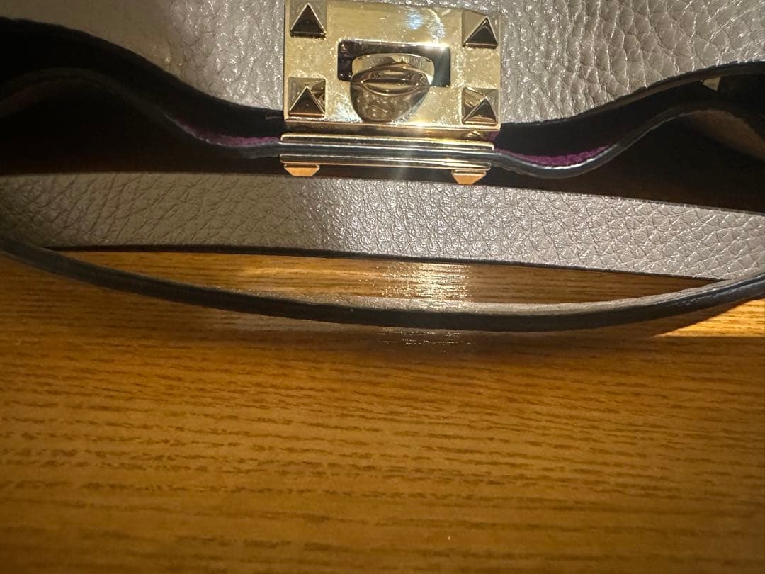 VALENTINO GARAVANI 2WAY バッグ　ロックスタッズ　スモール