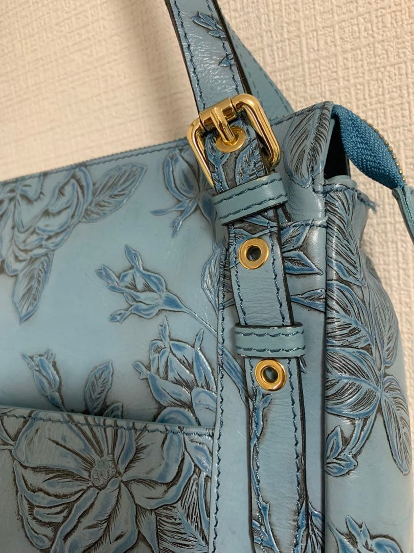 もち CUOIERIA FIORENTINA レザー　ショルダーバッグ