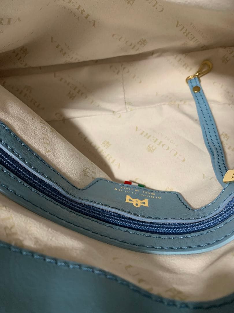 もち CUOIERIA FIORENTINA レザー　ショルダーバッグ