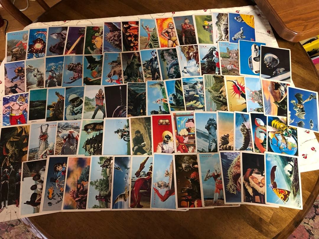 カード（昭和のヒーロー達と悪役達）大量　レア