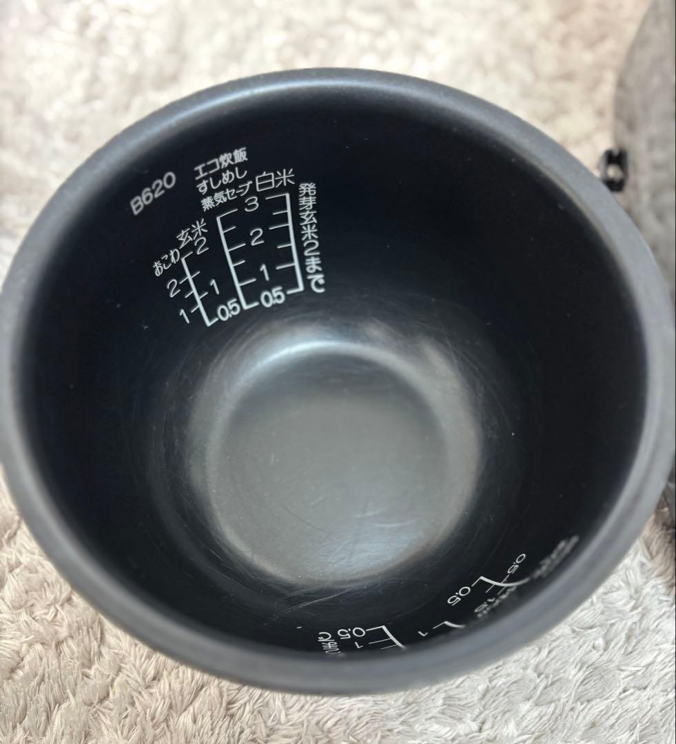 象印　炊飯器NP-RT05 2024年製