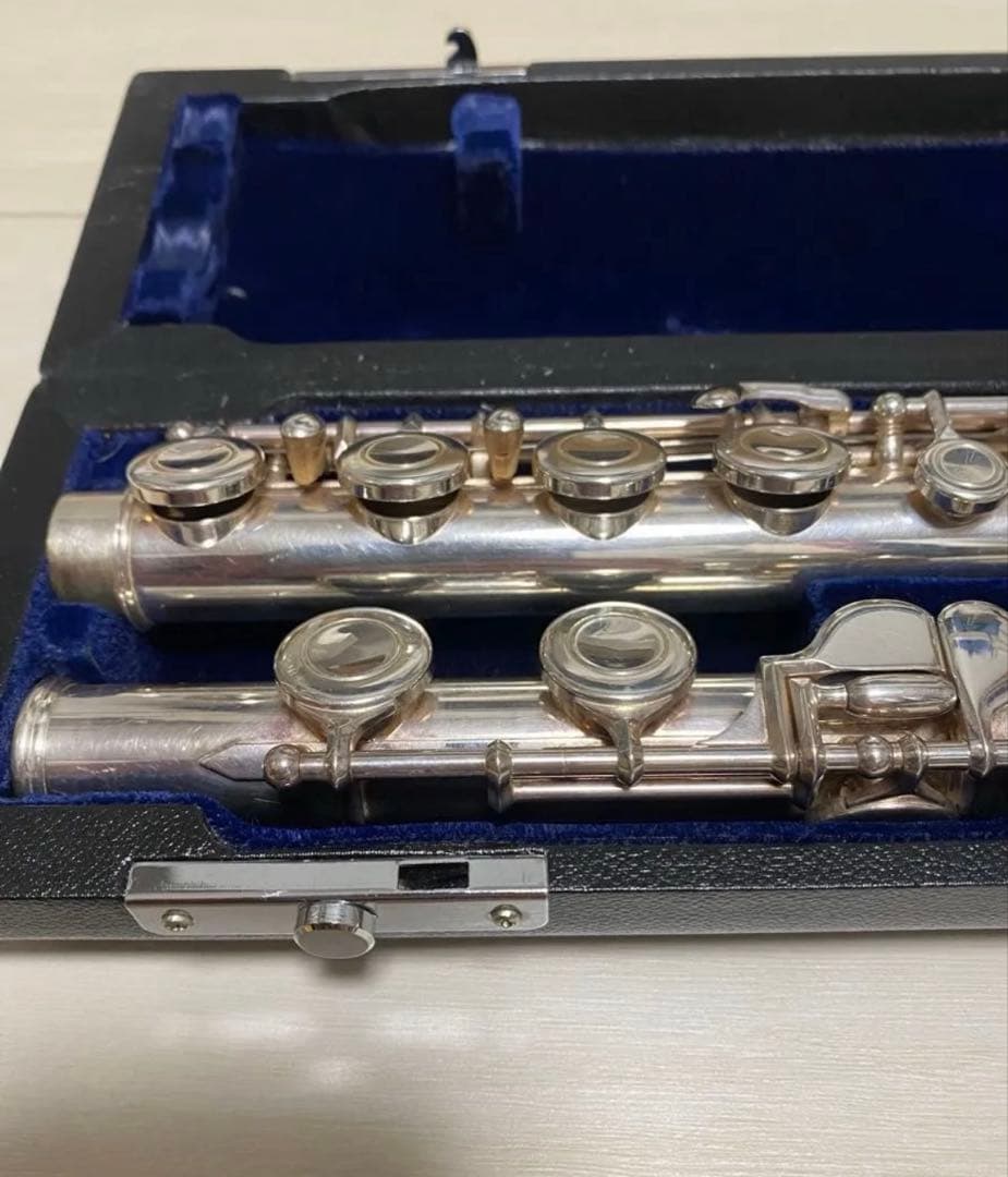 三響　 SILVER SONIC フルート おまけ付き(譜面台etc…)