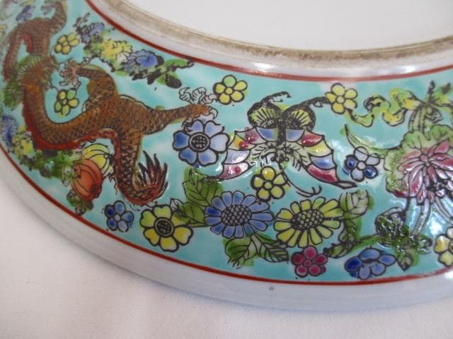 中国古玩 大清乾隆年製 粉彩 五爪の龍紋 大皿 直径約29cm 中国美術