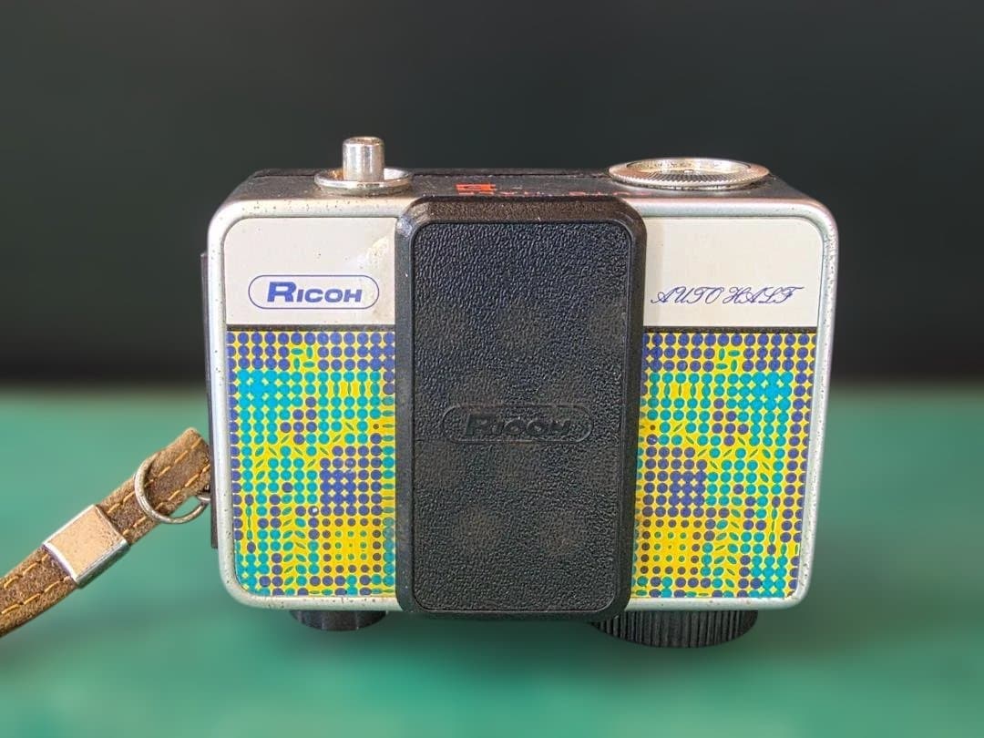 リコー　オートハーフ E 「ファンタジー」 希少品