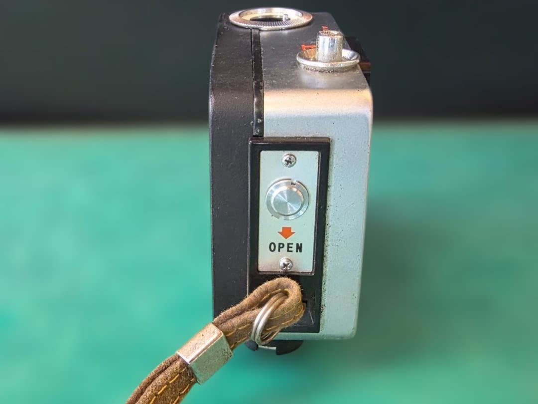 リコー　オートハーフ E 「ファンタジー」 希少品