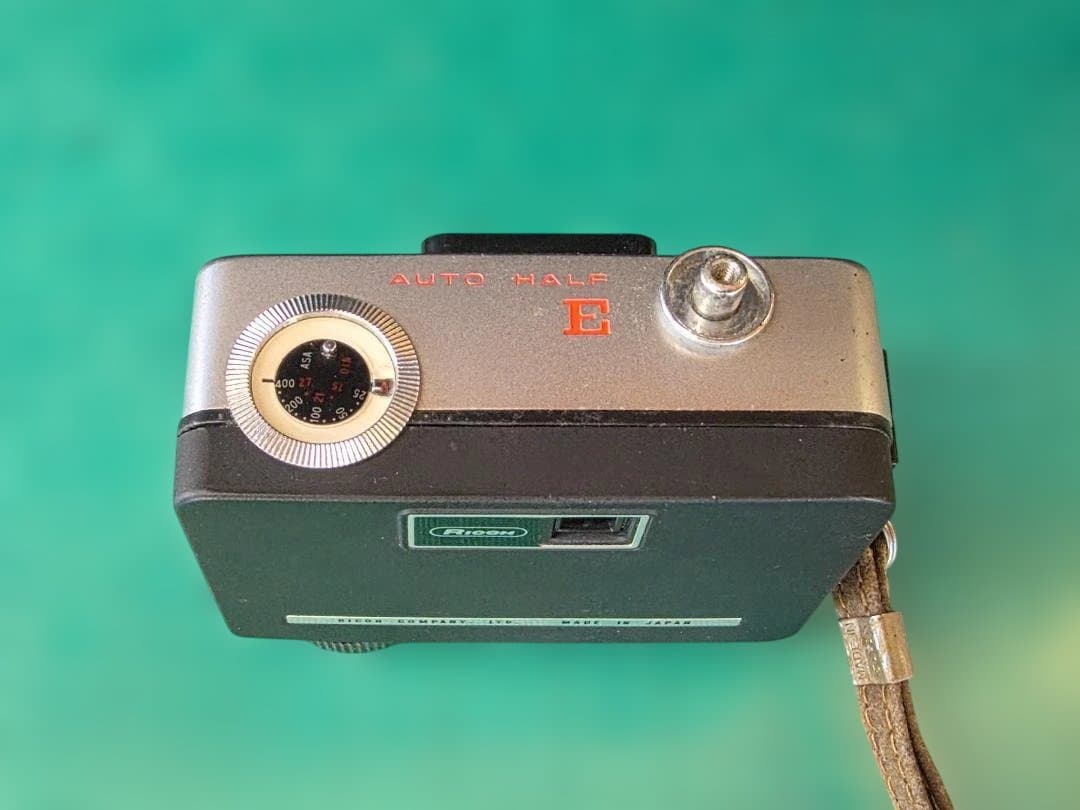 リコー　オートハーフ E 「ファンタジー」 希少品