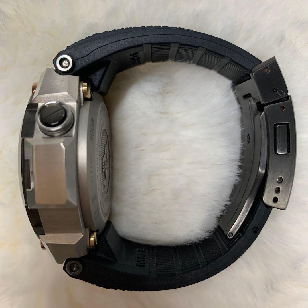 G-SHOCK(ジーショック)　MR-G(エムアールジー)　MRG-G2000