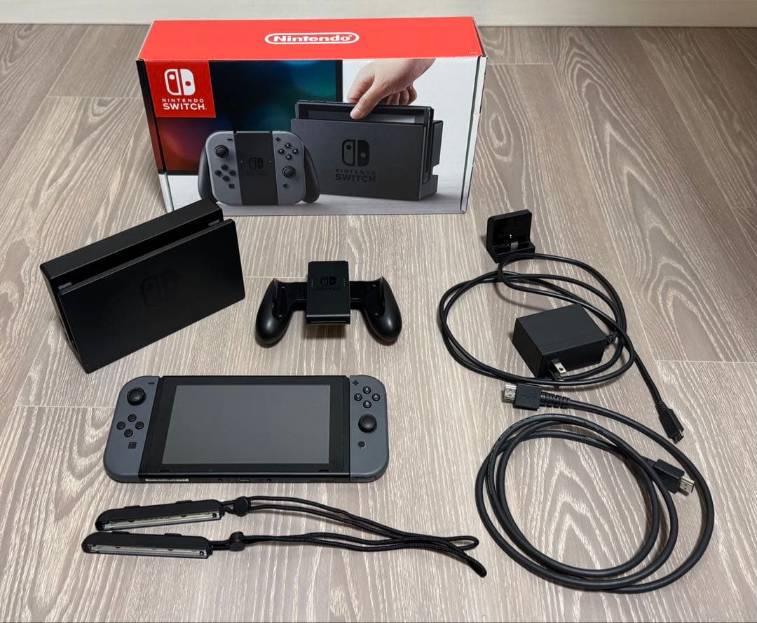 Nintendo Switch 本体（グレー）＋充電スタンド