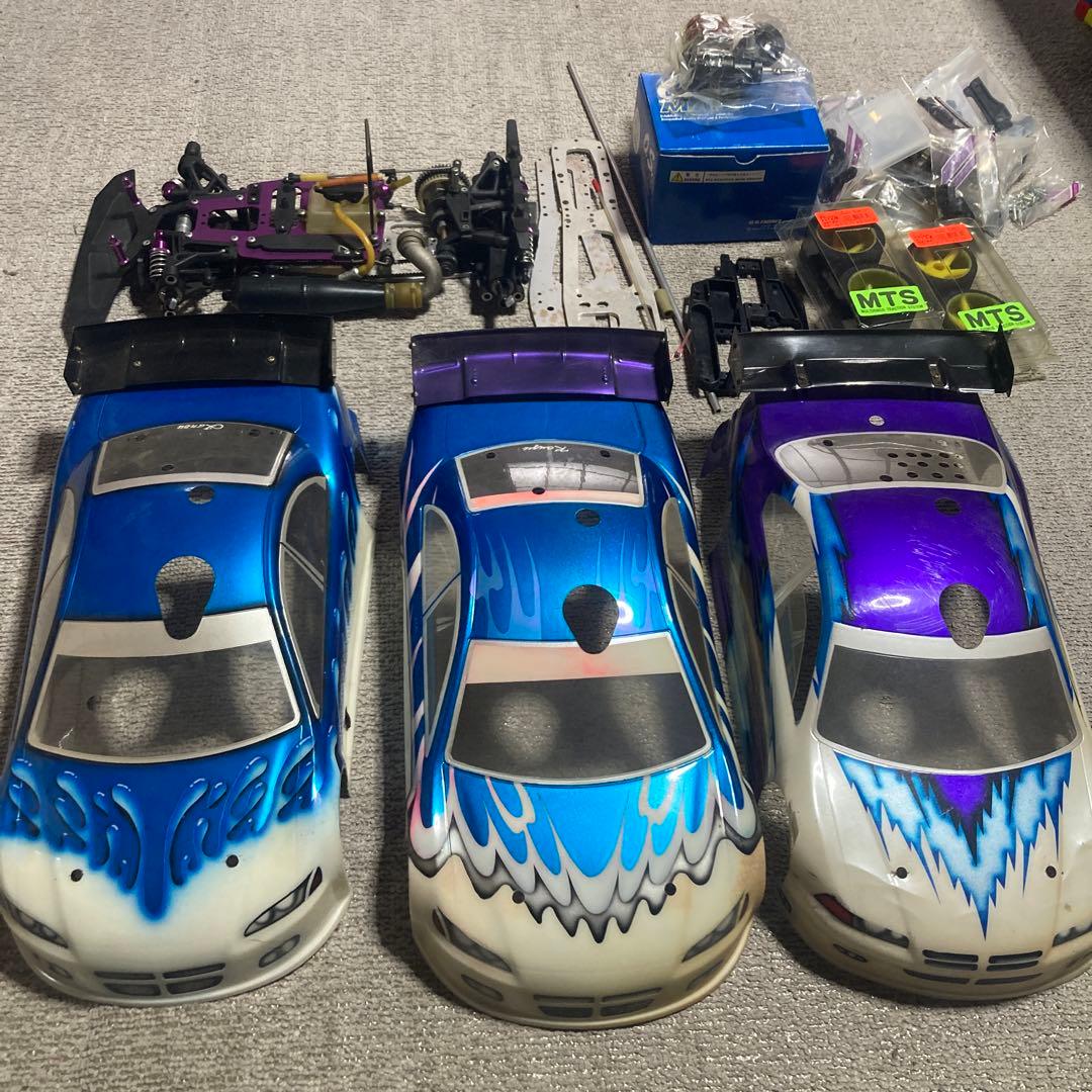 サーパント　インパクト2 エンジンカーパーツ多数付き