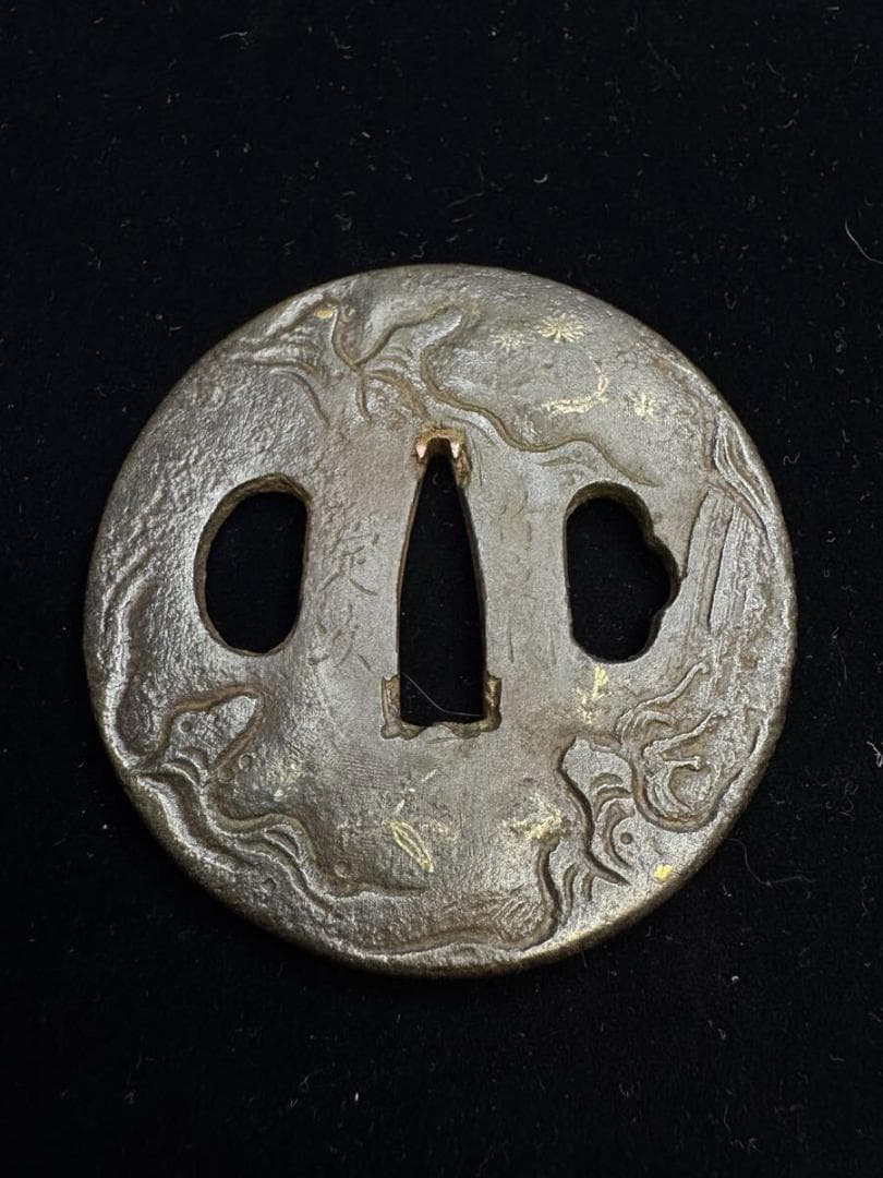 在銘 竹之内定次 鉄地滝図鐔 鍔 拵 日本刀 刀装具 骨董 古美術 江戸時代