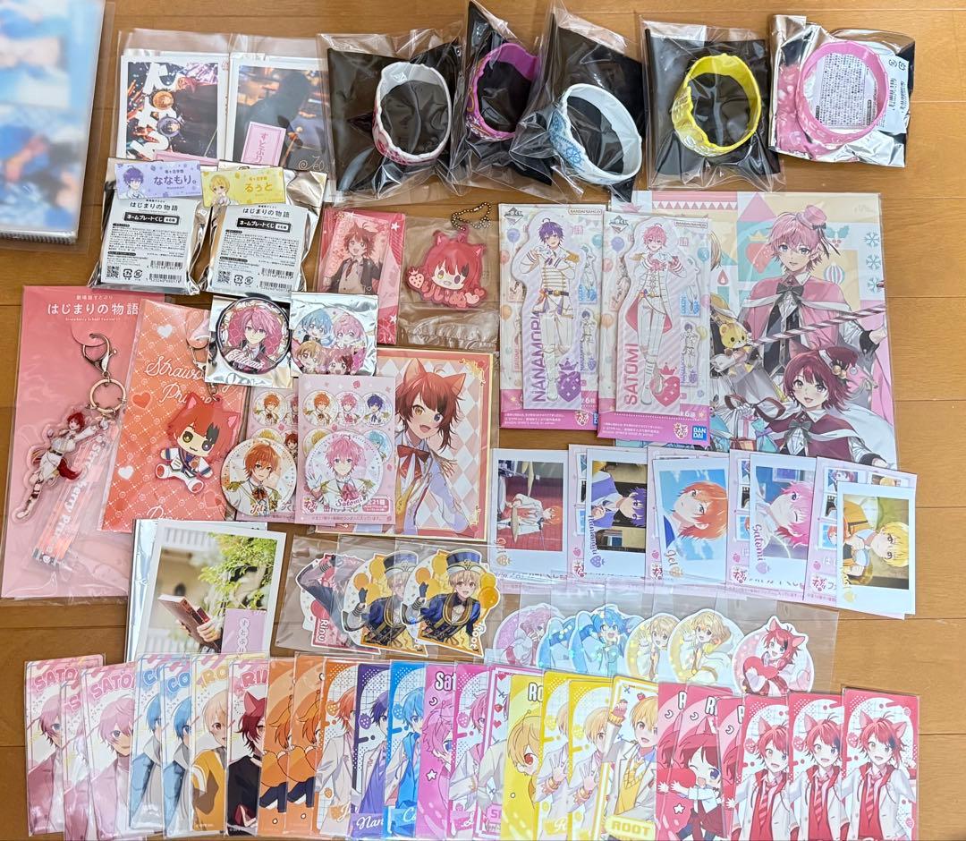 すとぷり 莉犬くん グッズ　缶バッジ カード　衣類