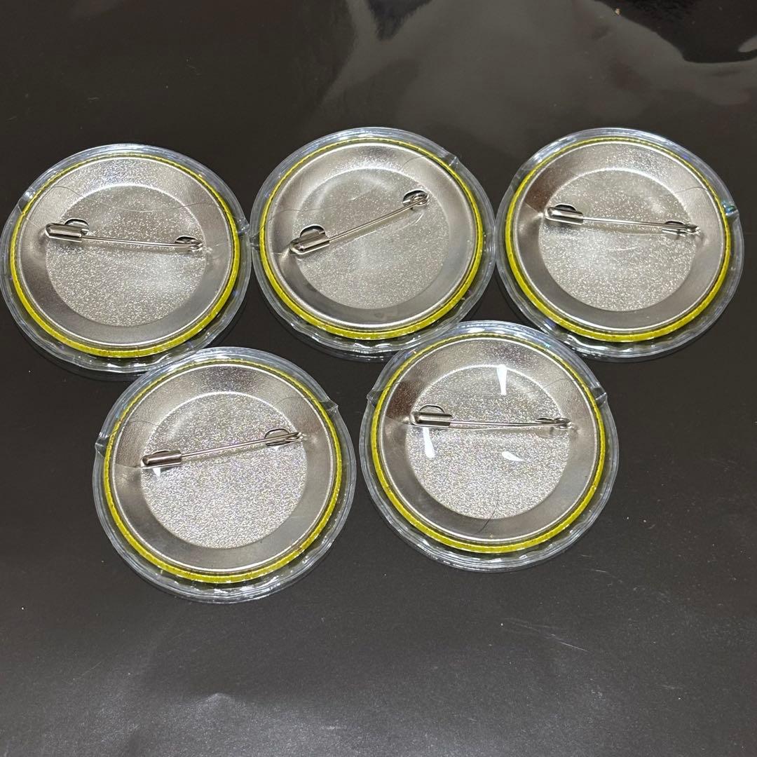 入間くん　リード　缶バッジ