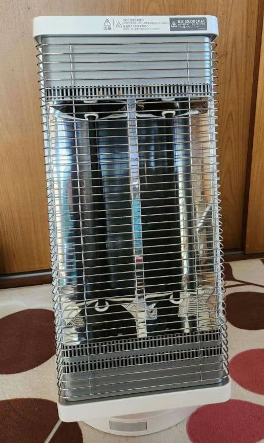 ダイキン 遠赤外線暖房機 セラムヒート マットホワイト ERFT116AS-W