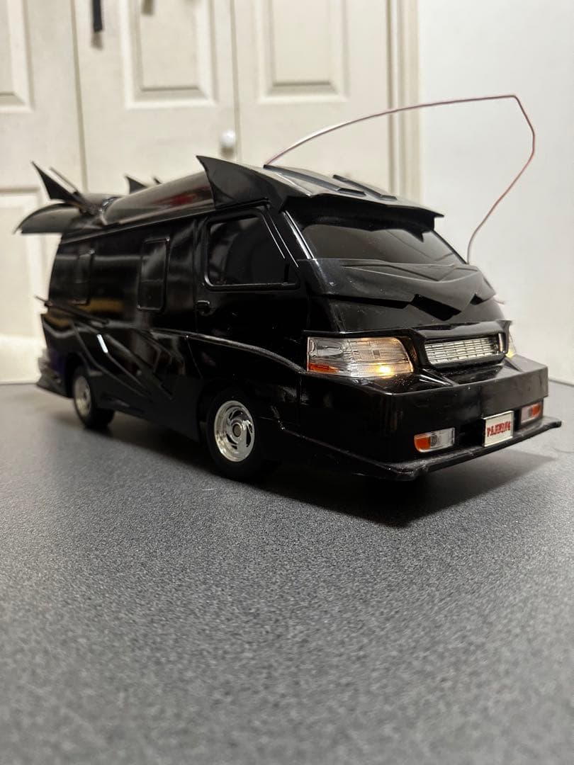 シボレーアストロ　& バニングハイエース　ラジコン2台セット　ジャンク