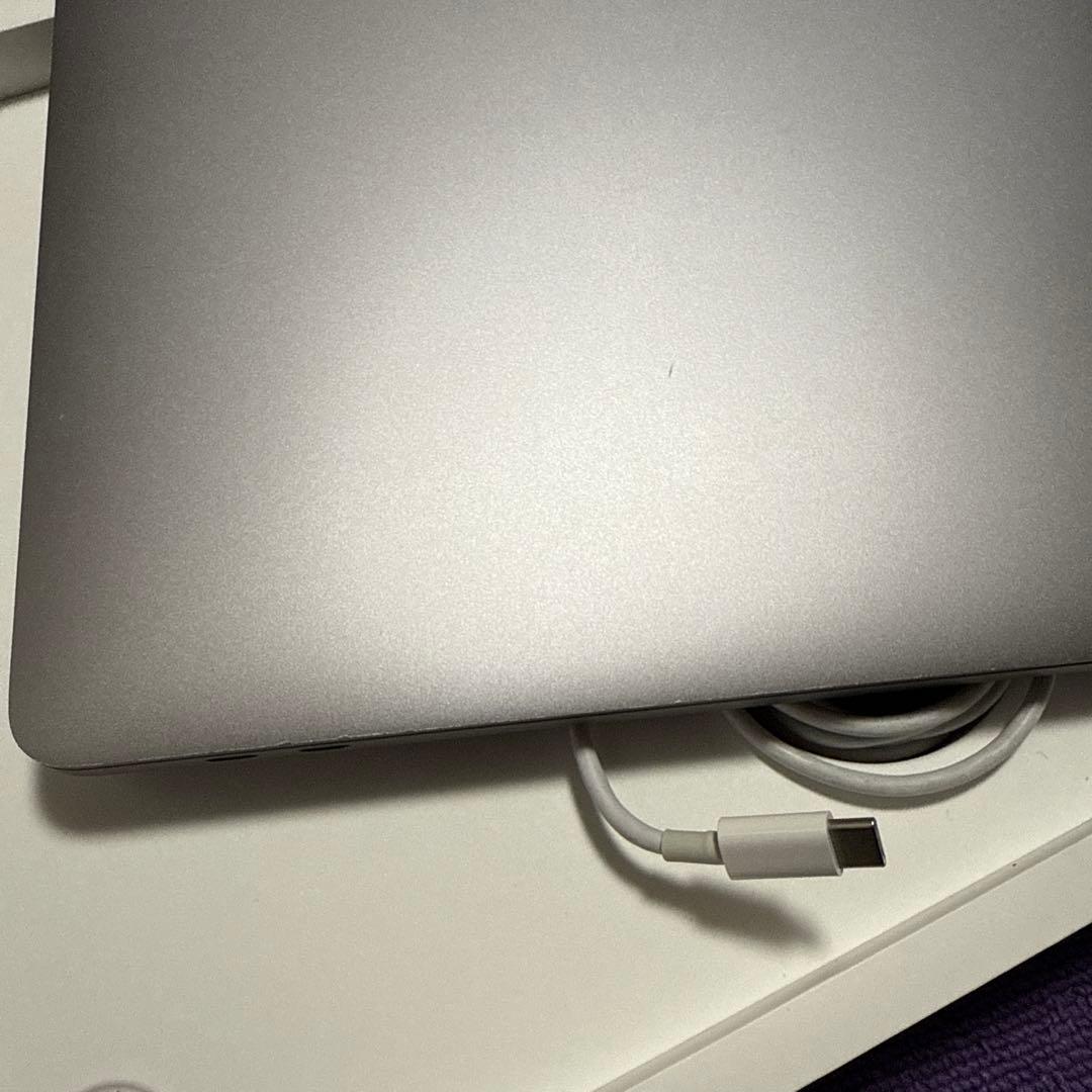MacBook pro 16インチ 2019 i9 64GB 1TB USキー