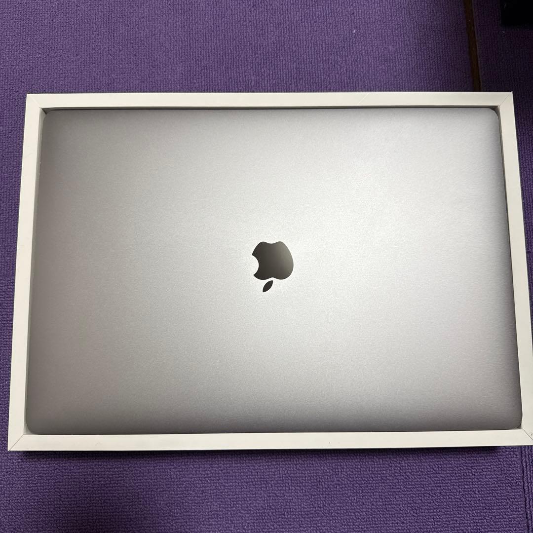 MacBook pro 16インチ 2019 i9 64GB 1TB USキー