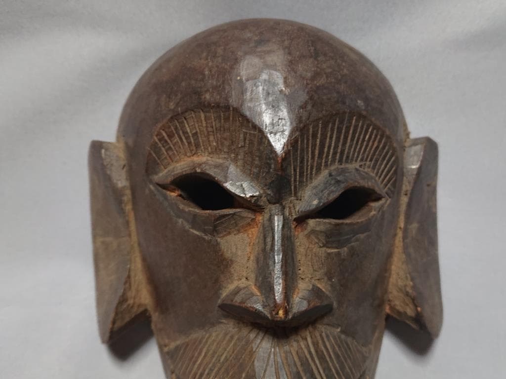 93　コレクター収集品　（primitive art）　アフリカ　マスク