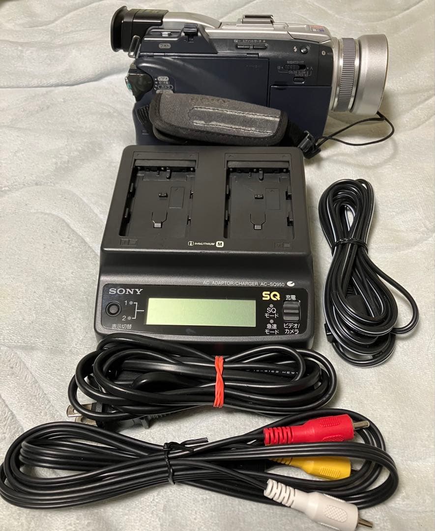 ソニー ビデオカメラ DCR-TRV50ミニDVテープ 液晶画面劣化無し！作動機