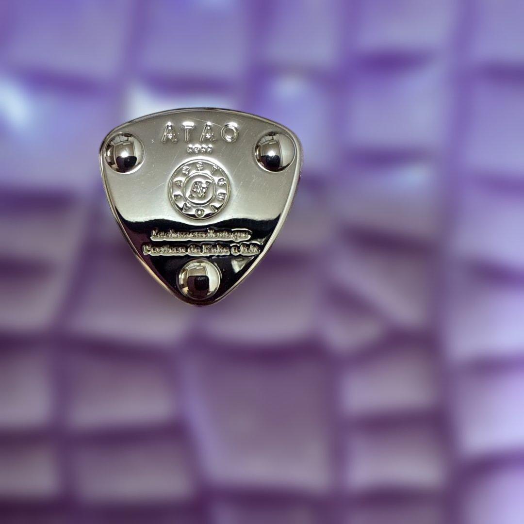 ATAG クロコダイル風パープル二つ折り財布