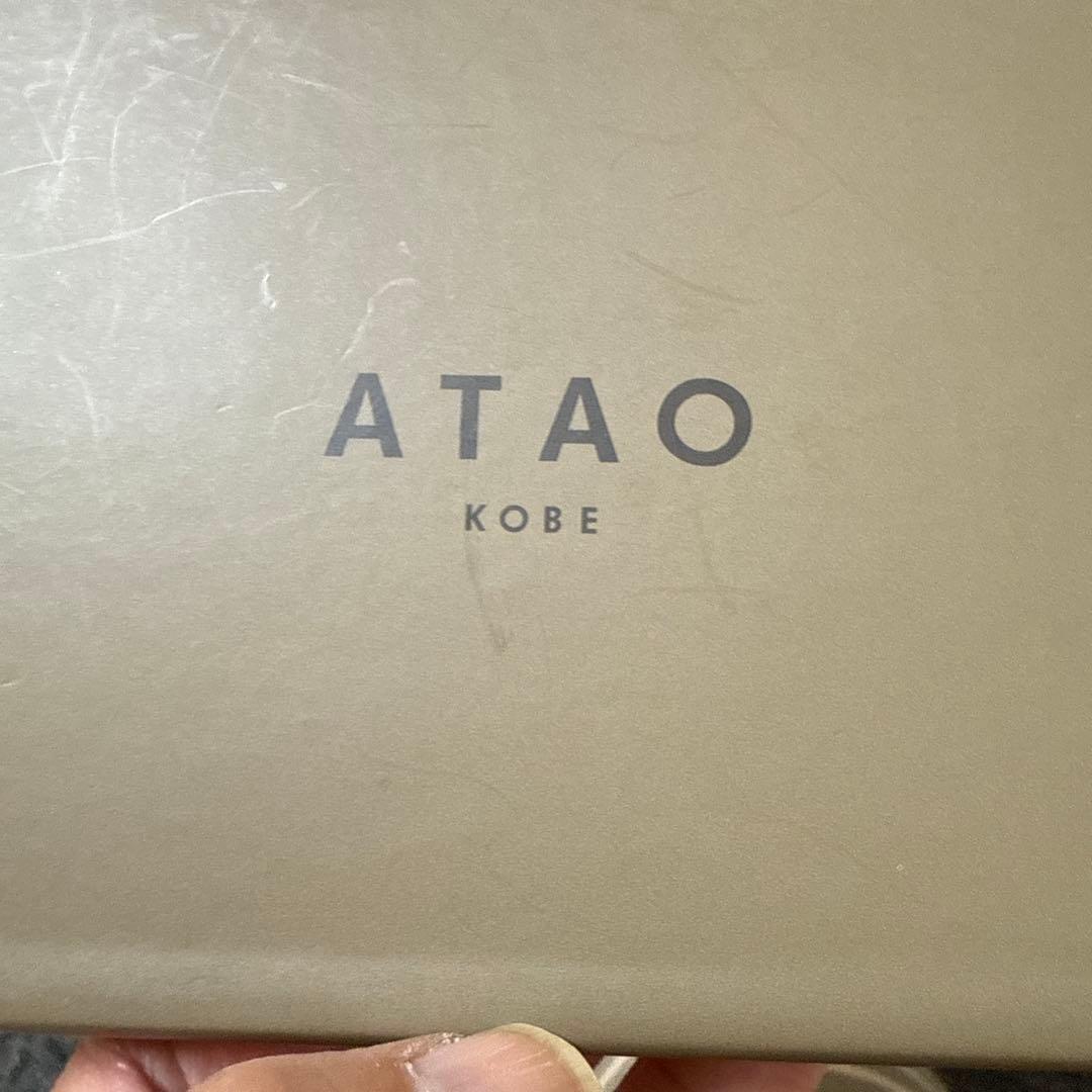 ATAG クロコダイル風パープル二つ折り財布