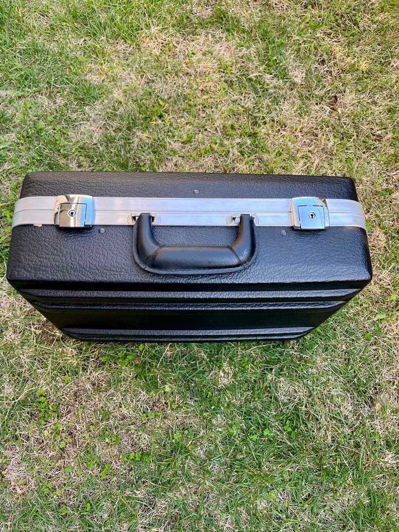 米軍放出未使用品 超希少品 医療機器整備用 100点以上 アタッシュケース付き