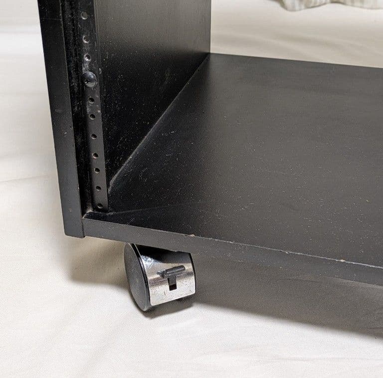 スタジオラック　キャスター付き　16U黒