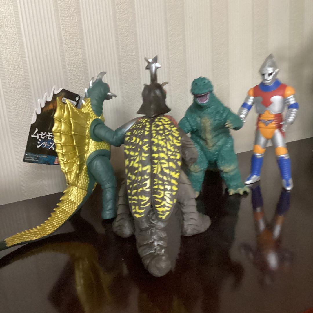 ゴジラ、メガロ、ジェットジャガー、ガイガン　ymsf バンダイ　ムビモン