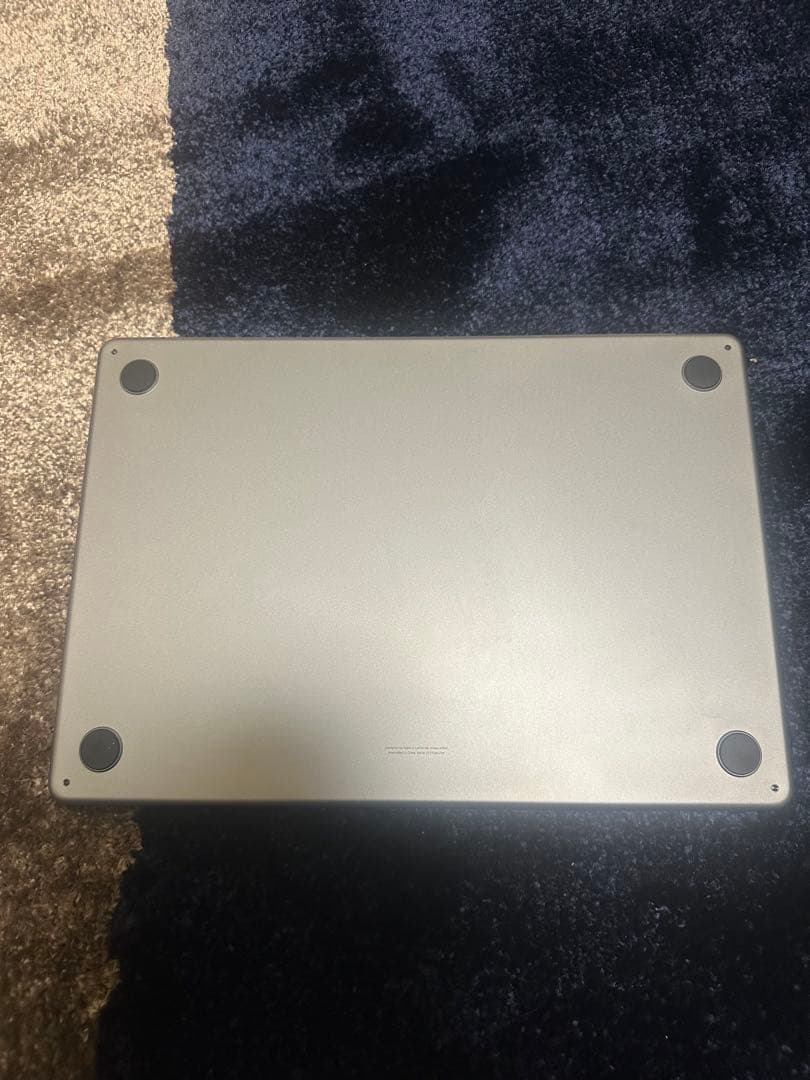 【美品】M2チップ搭載 15インチ MacBook Air