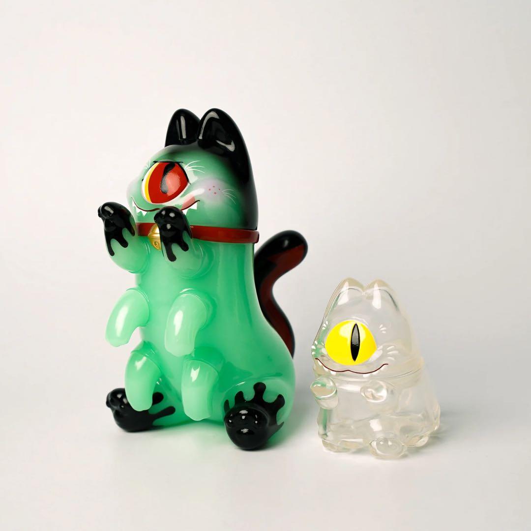 DRACULA KIITI ABAO unboxフィギュア 2体セット　蓄光