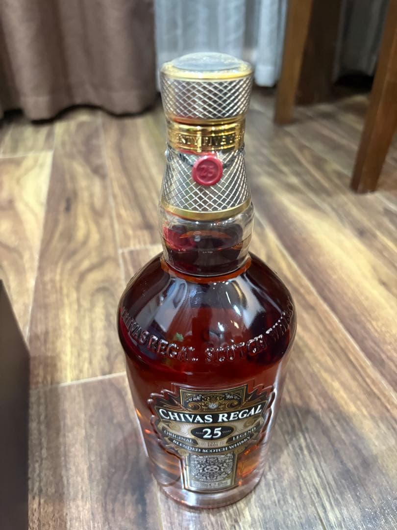 CHIVAS REGAL 25 ウイスキー 750ml ギフトボックス付