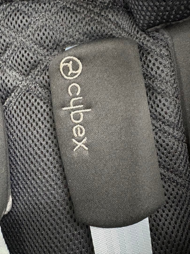 Cybex クラウド T i-Size ブラック チャイルドシート