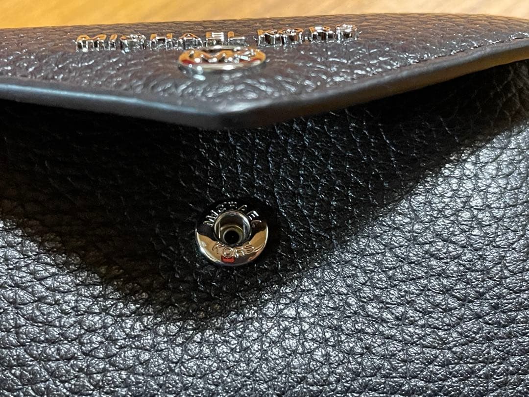 ★未使用★ MICHAEL KORS ブラック 三つ折り財布 マイケルコース