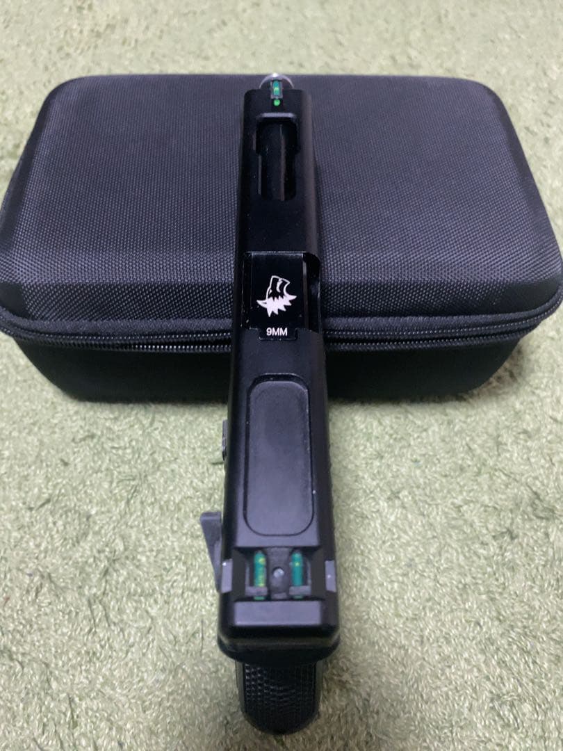 東京マルイ　グロック18c ガスブローバックガン