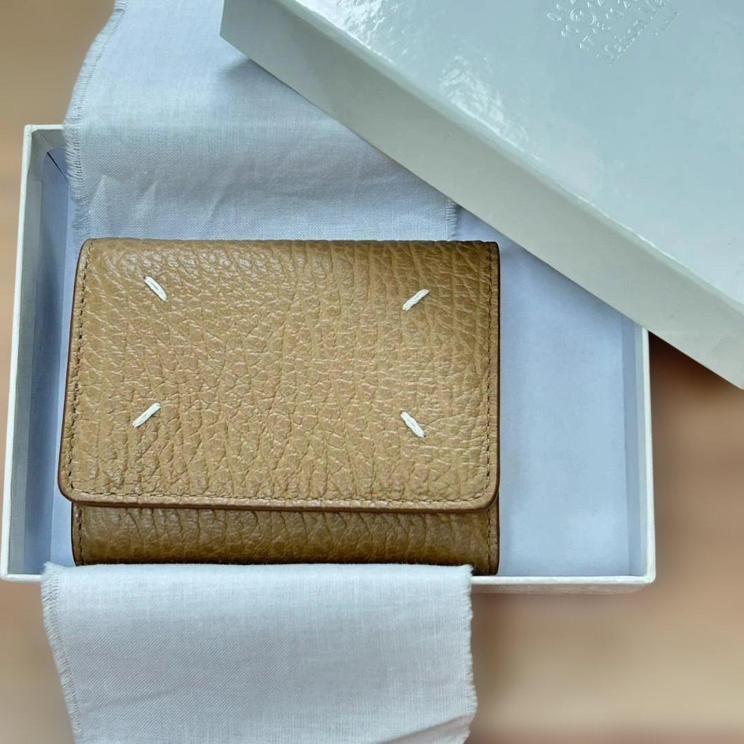 メゾンマルジェラ 三つ折財布 ベージュ