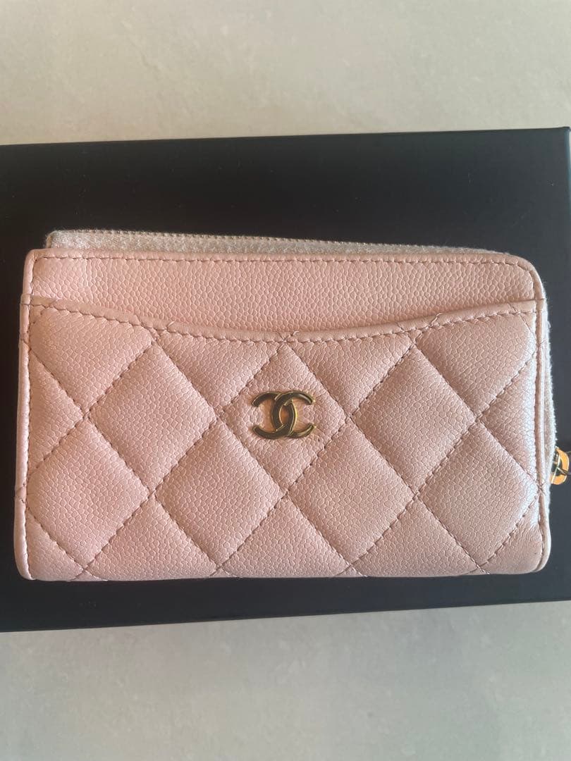 CHANEL ピンクレザー ケース